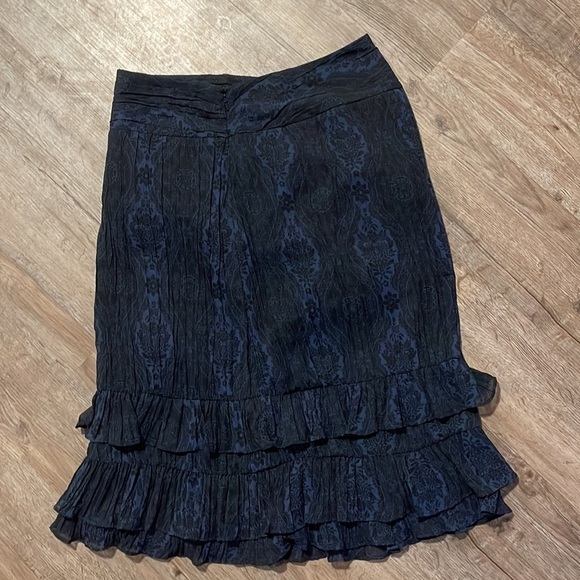 ANN TAYLOR/LOFT FLORAL RUFFLE CHIFFON SKIRT  (4) - Picture 5 of 6